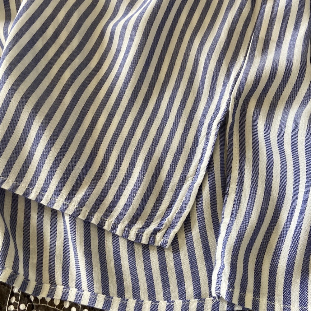 Love Tree Blue & White Stripe Button Down Blouse Size S NWOT - Picture 7 of 13